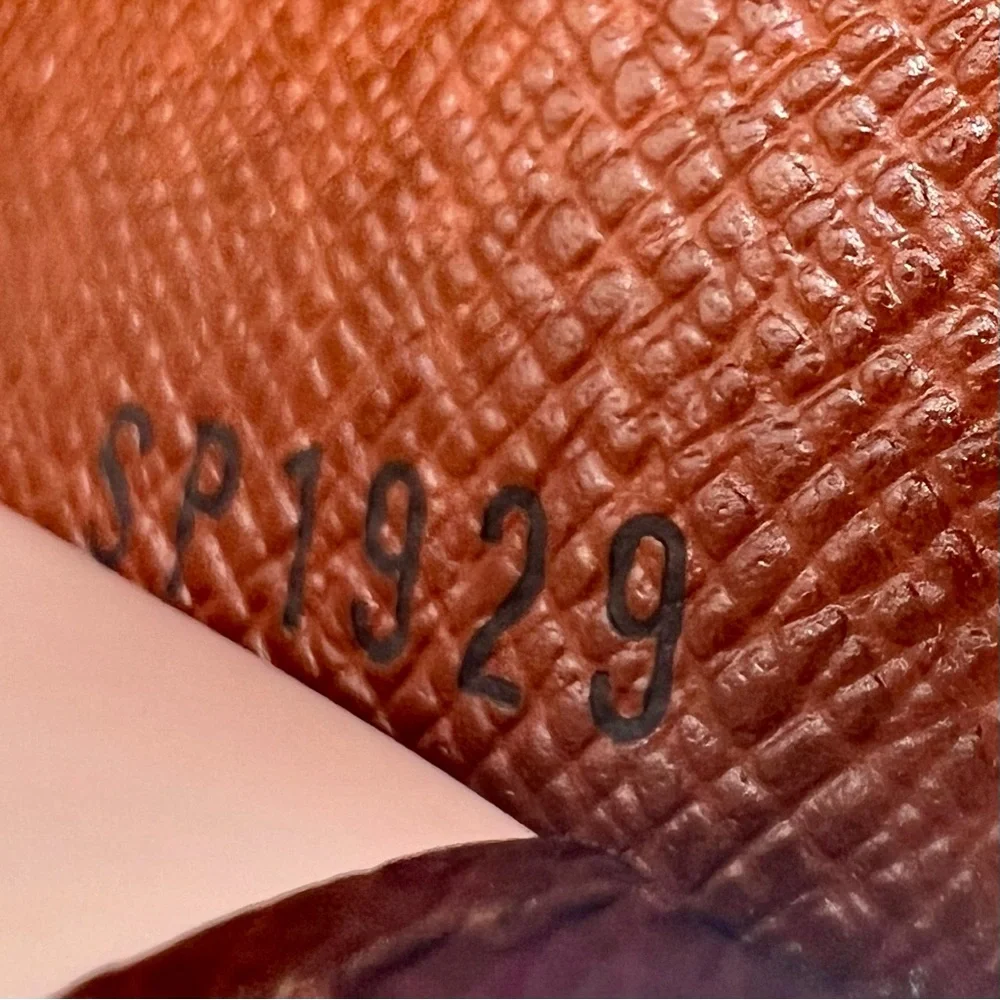 Louis Vuitton Brown Taiga Leather ID Card Holder Wallet